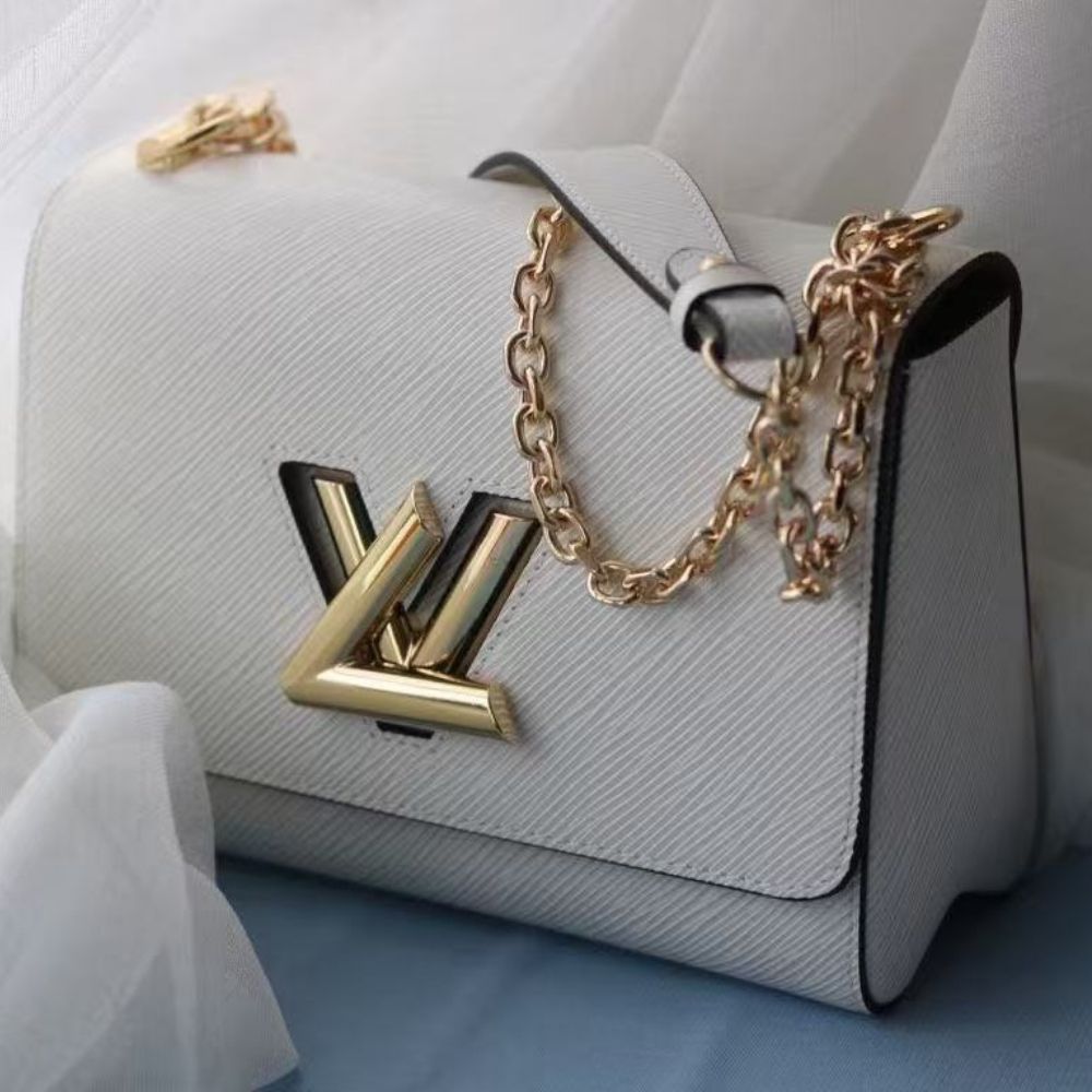 Alternative view of Louis Vuitton Bolsa Twist MM 23cm M59405