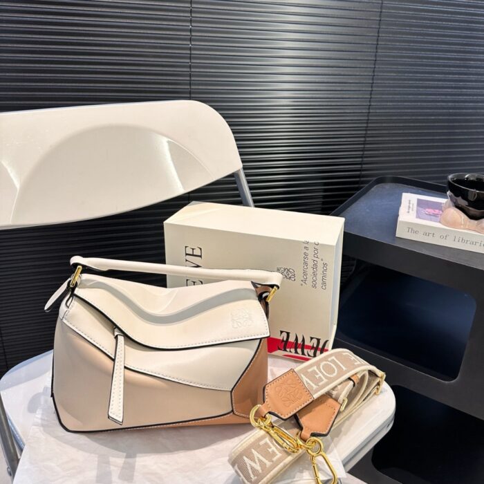 Loewe Small Puzzle Bag Dusty Beige 24cm A510P60X38 - Image 2