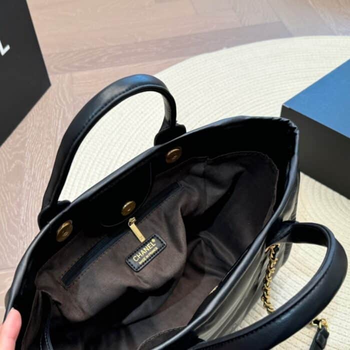 Chanel Large Deauville Shopping Bag Black 31cm - Image 2