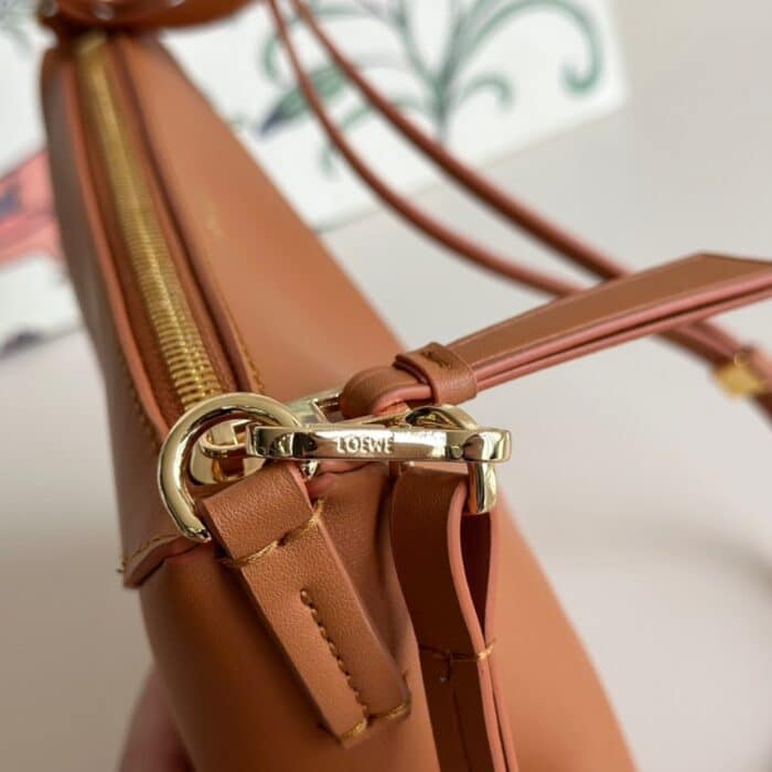 Loewe Puzzle Fold Pouch Warm Desert 19cm C510PT1X01 2586 - Image 4
