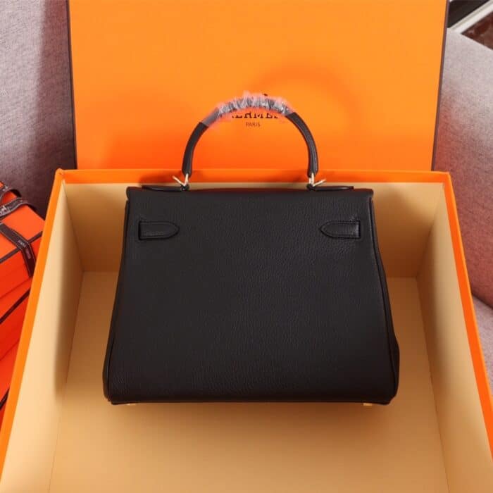Hermes Kelly Togo Handbag Black 25cm - Image 4