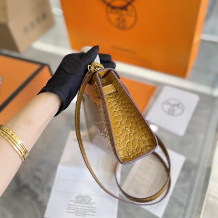 Hermes Mini Kelly Handbag Alligator Brown 22cm - Image 5