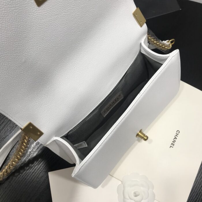 Chanel Boy Medium Handbag White 25cm - Image 10