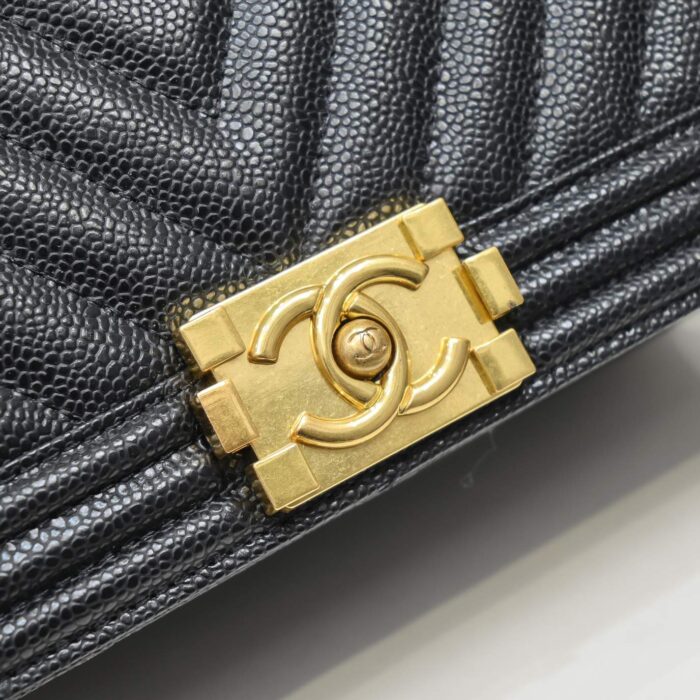 Chanel Boy Chevron Medium Handbag Black In Gold 25cm - Image 7