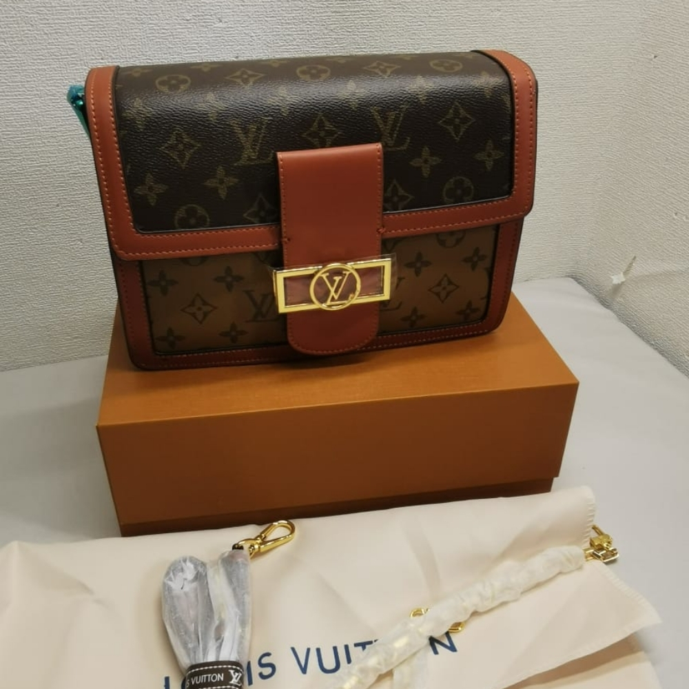 Alternative view of Louis Vuitton Dauphine MM 25cm M45958