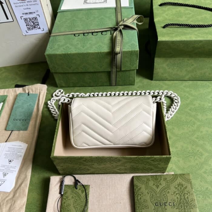 Gucci Marmont Bag White 16.5 cm 699757 UM8KV 9022 - Image 3