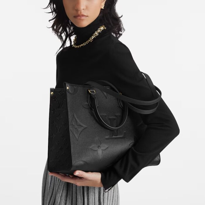 Louis Vuitton Onthego MM 35cm Black M45595 - Image 5