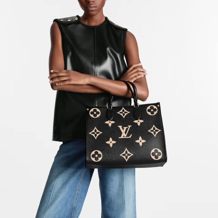 Louis Vuitton Onthego Black Beige MM 35cm M45495 - Image 10
