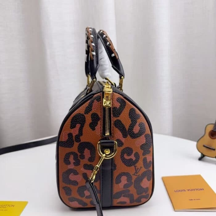 Louis Vuitton Wild at Heart Speedy Bandouliere 25cm M58524 - Image 5