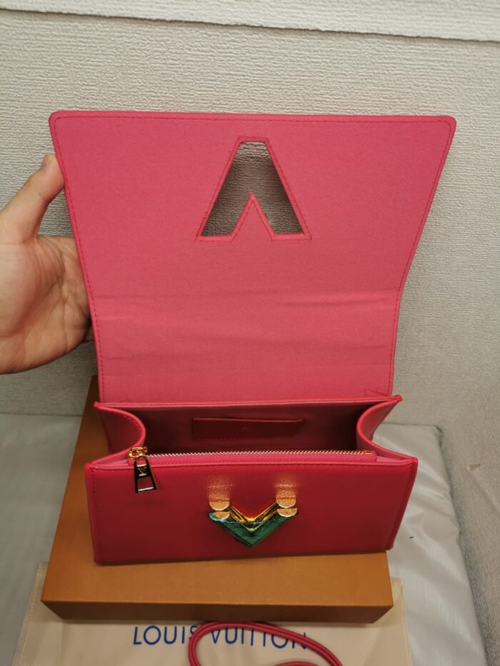 Louis Vuitton Twist One Handle PM Pink - Image 6