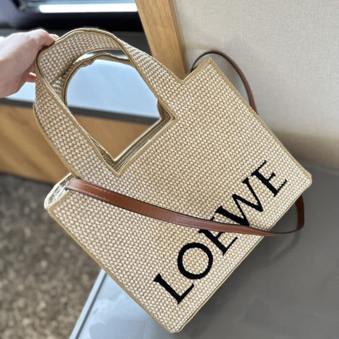 Loewe Small LOEWE Font Tote Natural 24cm A685B59X03 2123 - Image 2