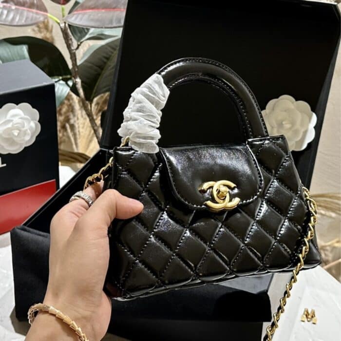 Chanel Kelly Bag Shiny Black 18.5cm AS4416 B14296 94305 - Image 2