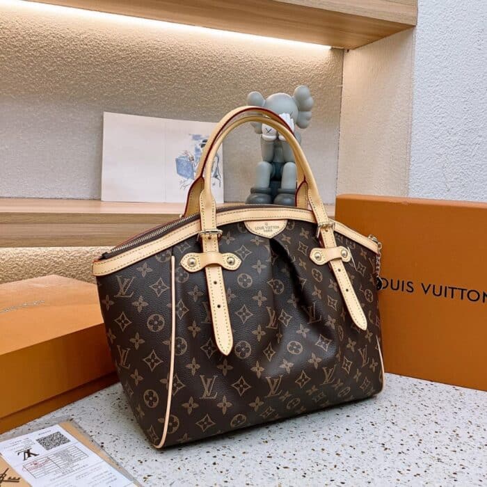 Louis Vuitton Tivoli GM Handbag Monogram Brown 32cm - Image 4