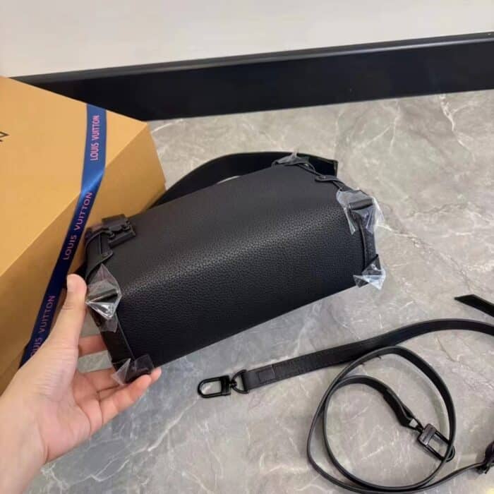 Louis Vuitton Side Trunk Bag Black 28cm M24309 - Image 4
