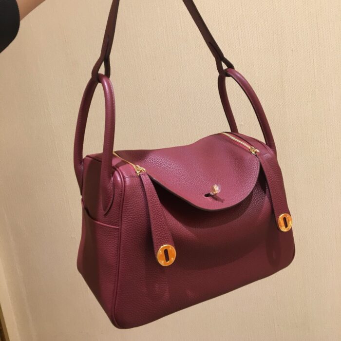 Hermès Lindy 26 Taurillon Clemence Rouge H 26cm - Image 6