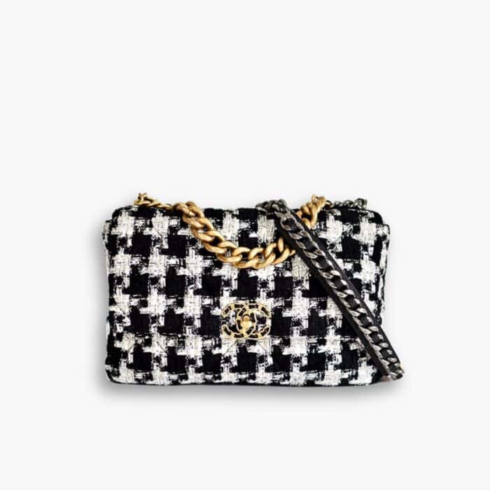 Chanel 19 Bag Tweed White And Black 26cm