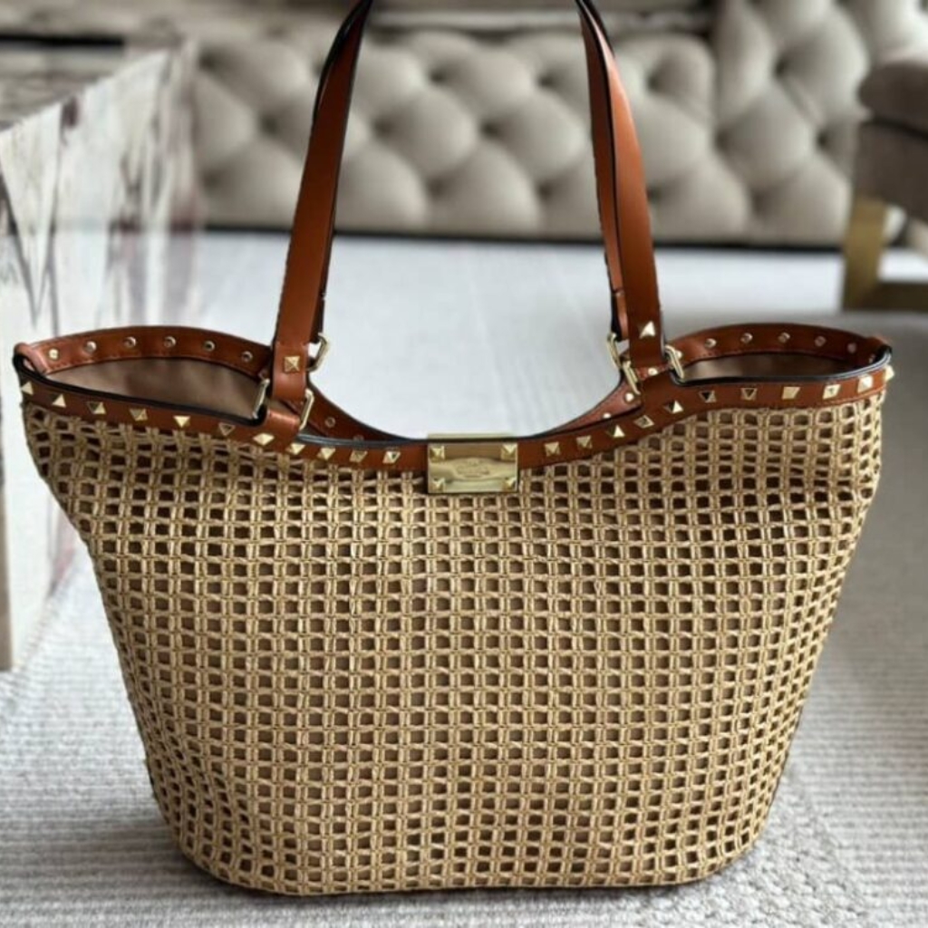 Valentino Garavani Rockstud Woven Raffia Tote Bag Natural 31cm 4W2B0N30MZI YHN - Image 3