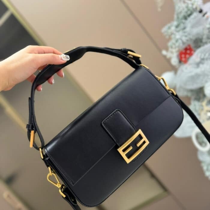 Fendi Baguette Bag Black 25cm 8BR822APG6F1CFJ - Image 2