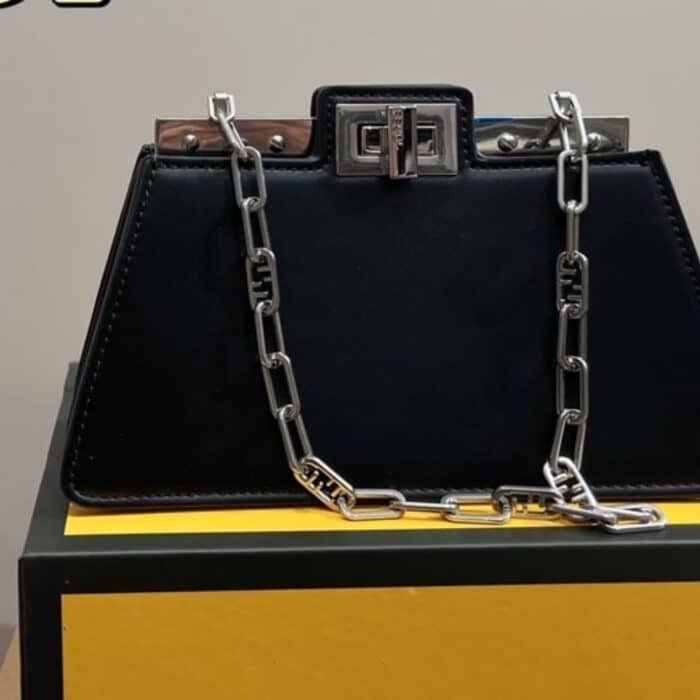 Fendi Peekaboo Cut Leather Bag Black 23cm - Image 2