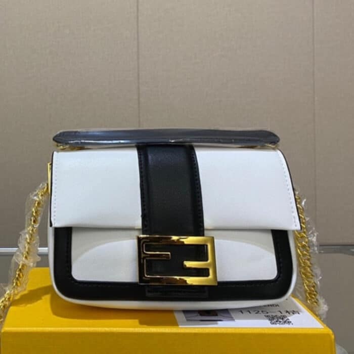 Fendi Baguette Mini Bag White 19cm - Image 2