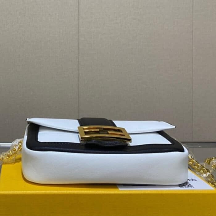 Fendi Baguette Mini Bag White 19cm - Image 3