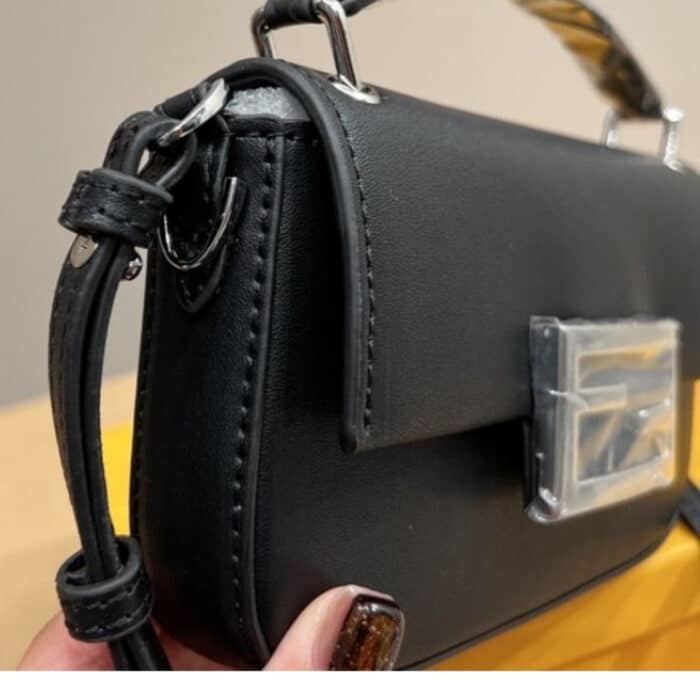 Fendi Baguette Bag Black 19cm Black 7AS142AMCPF0GXN - Image 3
