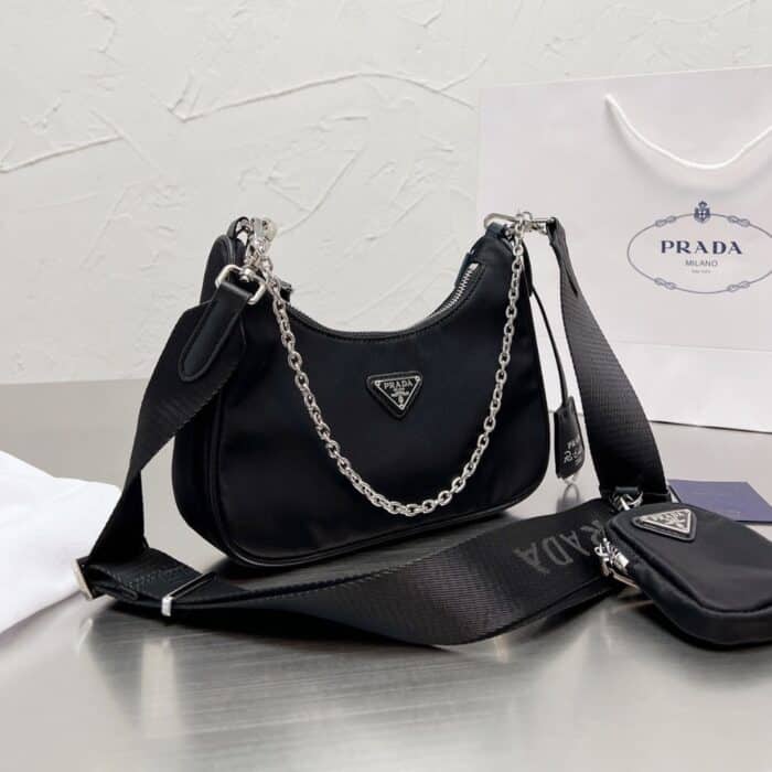 Prada Re Edition 2005 Re Nylon Black 22Cm - Image 3