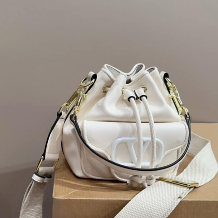 Valentino Garavani Loco Bucket Bag White 18cm - Image 2