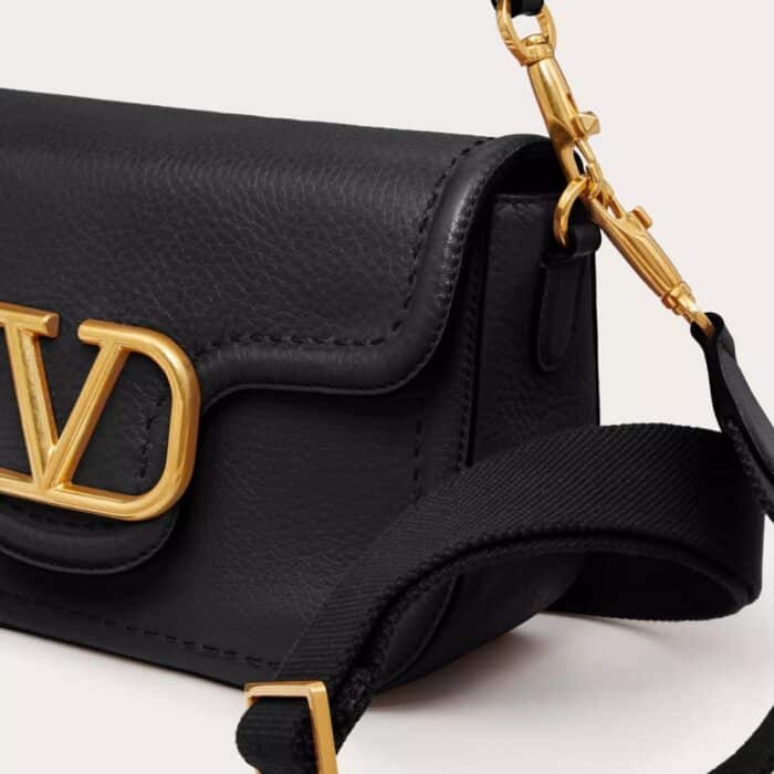 Valentino Garavani Alltime Grainy Leather Black 23cm - Image 5