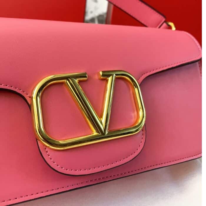 Valentino Garavani Locò Leather Shoulder Bag Pink 28cm - Image 7
