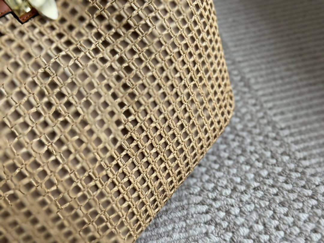 Valentino Garavani Rockstud Raffia Tote Bag Brown 31cm photo review