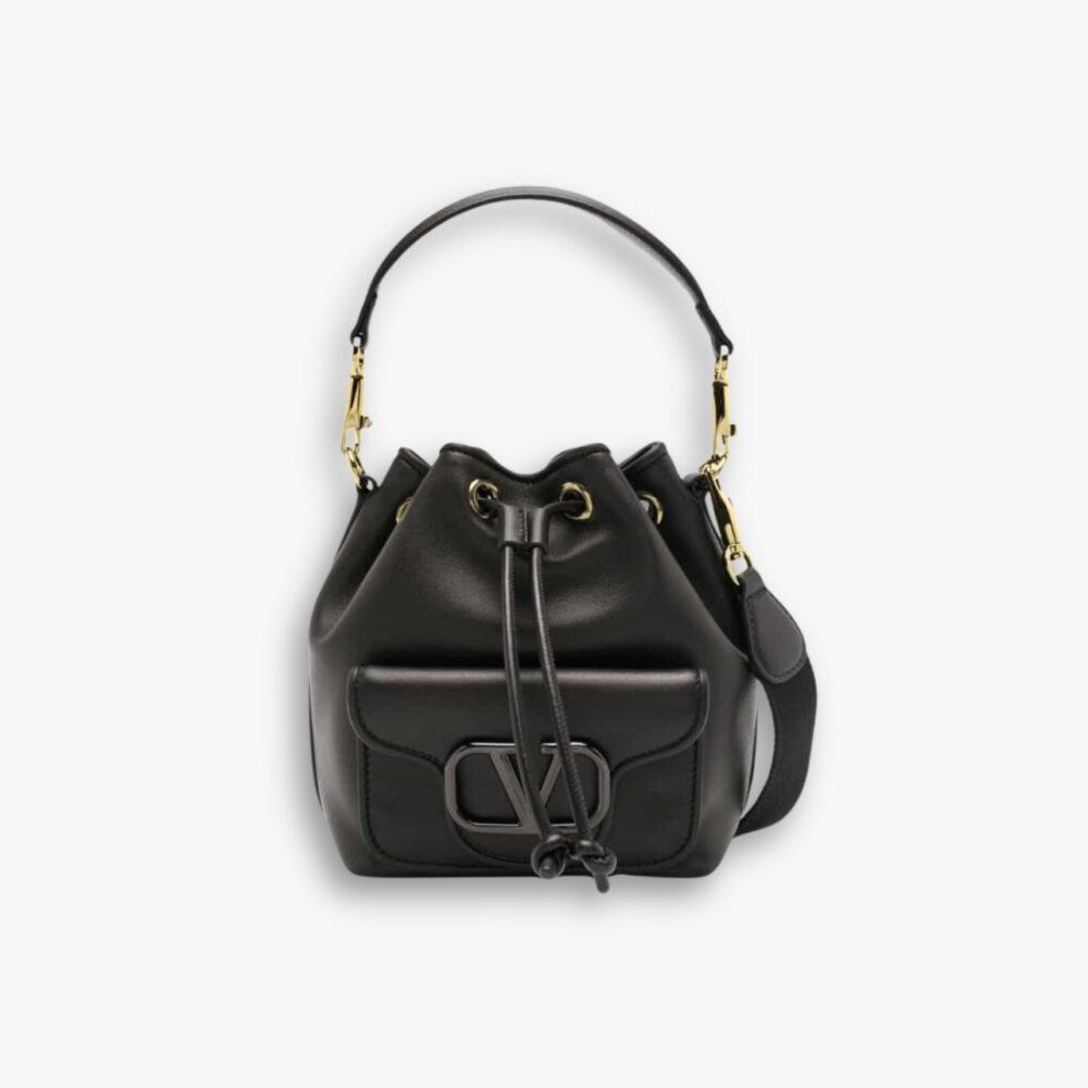 Valentino Garavani Loco Bucket Bag Black 18Cm