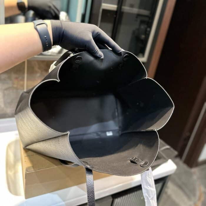Balenciaga Small Everyday Tote Bag Black 31cm - Image 8