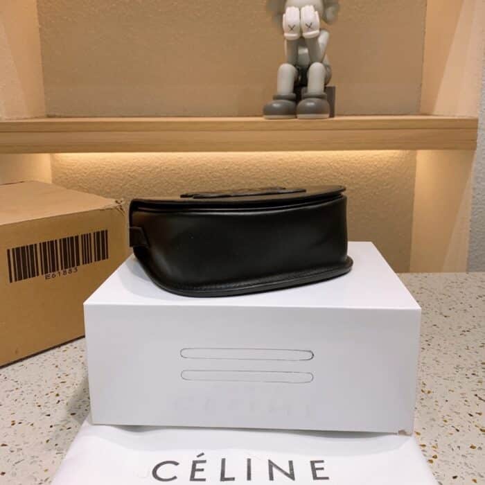 Celine Folco Cuir Triomphe In Smooth Leather 18cm 198263DU338NO - Image 6