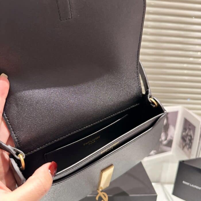 Saint Laurent Mini Voltaire Bag Black 21cm 7796420SX0W1000 - Image 2