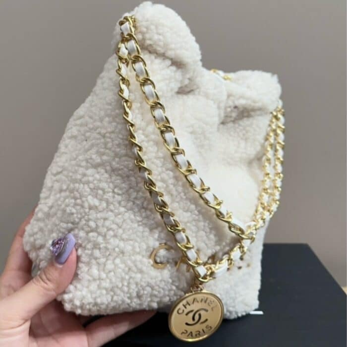Chanel 22 Mini Bag Fleece Creamy White 20cm AS3980 B18299 NZZG0 - Image 3