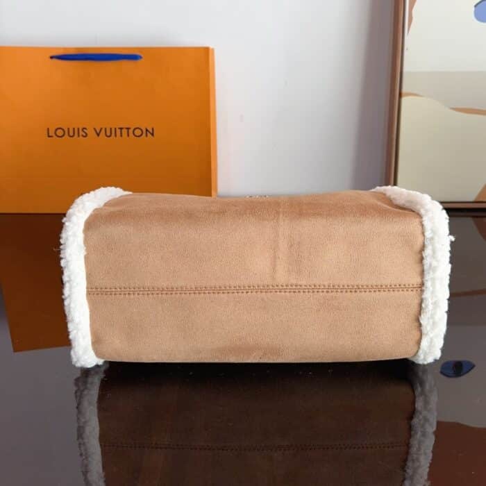 Louis Vuitton On The Go Bag With Fur And Suede Brown 36cm - Image 5