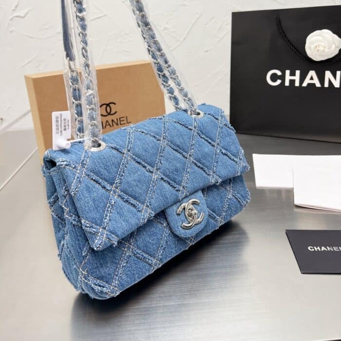 Chanel CC Chain Flap Quilted Denim Jumbo Blue 25cm - Image 2