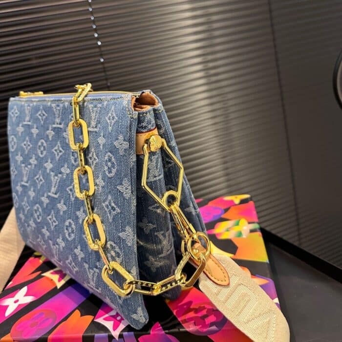 Louis Vuitton New LV Remix Coussin PM 26cm M24564 - Image 6
