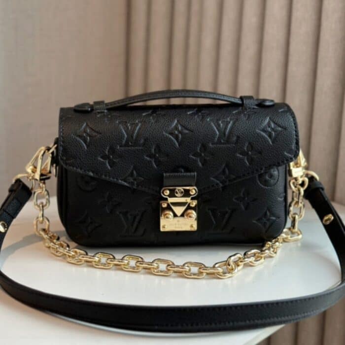 Louis Vuitton Pochette Métis East West Black 21cm M46595 - Image 2