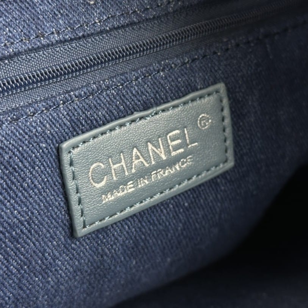 Chanel 22 Handbag Washed Denim Blue 41cm AS3261 B10439 NM981 - Image 4