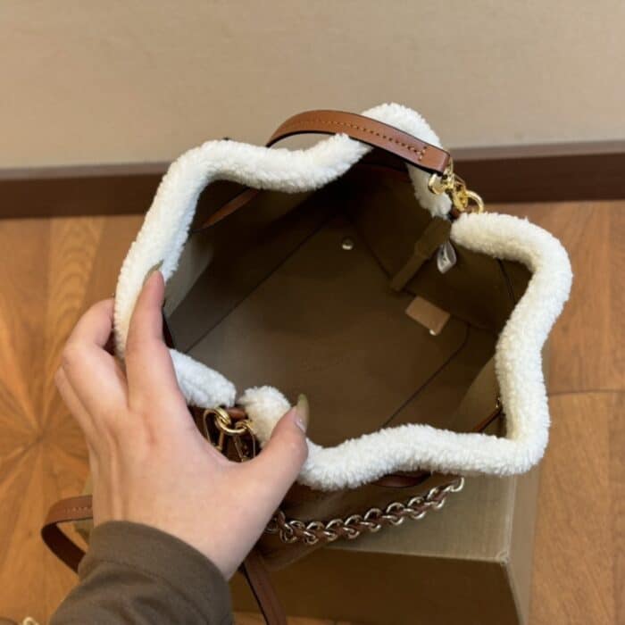 Louis Vuitton Bella Handbag Monogram Brown 23cm M11839 - Image 2