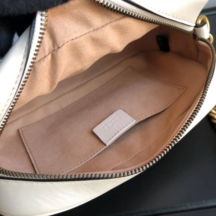 Gucci GG Marmont Small Shoulder Bag White 24cm ‎447632 DTD1T 9022 - Image 6