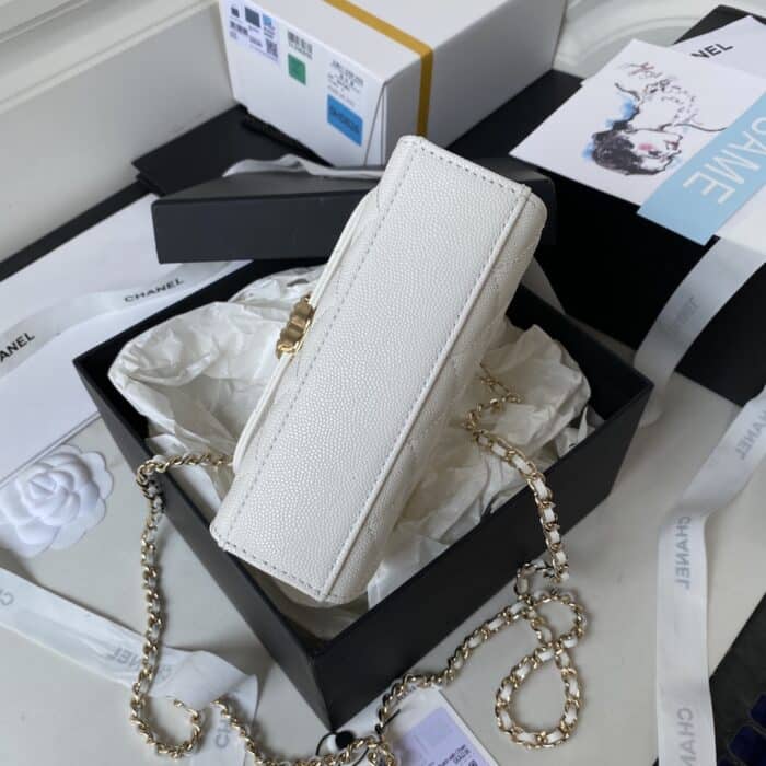 Chanel Clutch With Chain White 15cm AP3237 B10307 10601 - Image 6