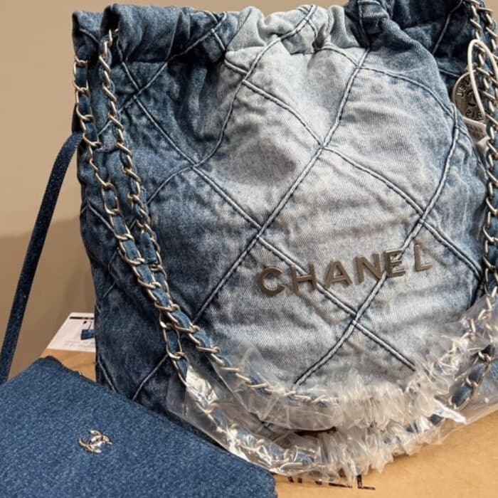 Chanel 22 Handbag Washed Denim Light Blue 41cm AS3261 B10439 NM981 - Image 2