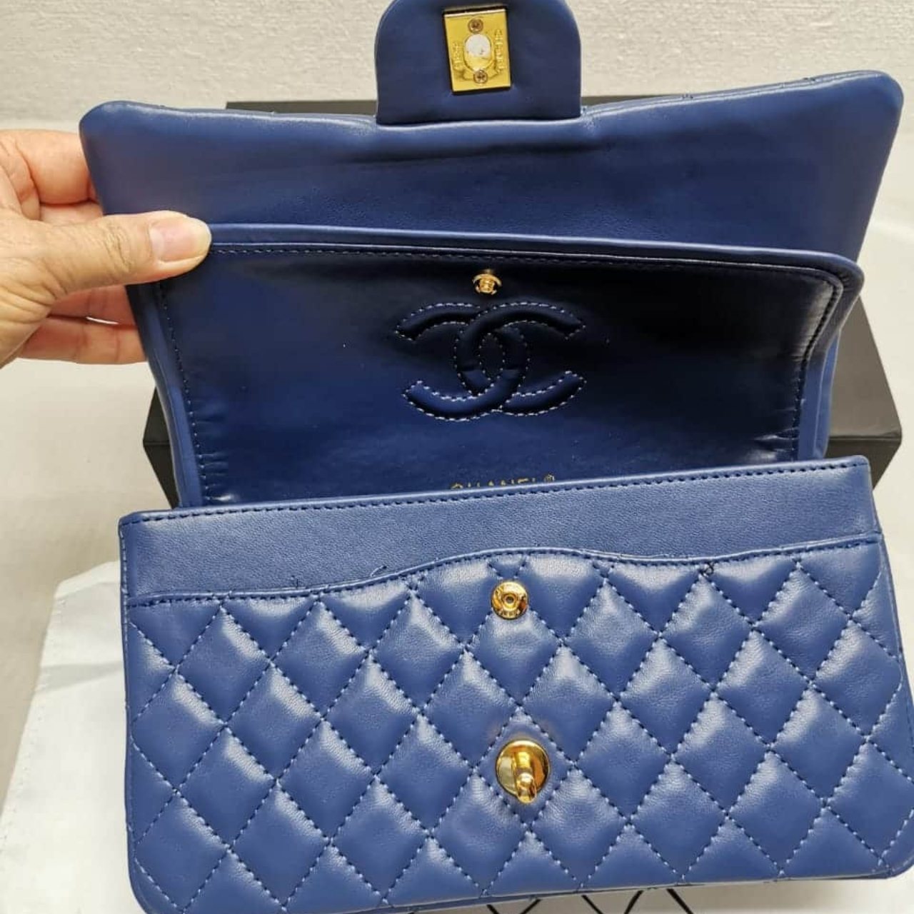 Chanel Classic Double Flap Bag Dark Blue 25cm - Image 6