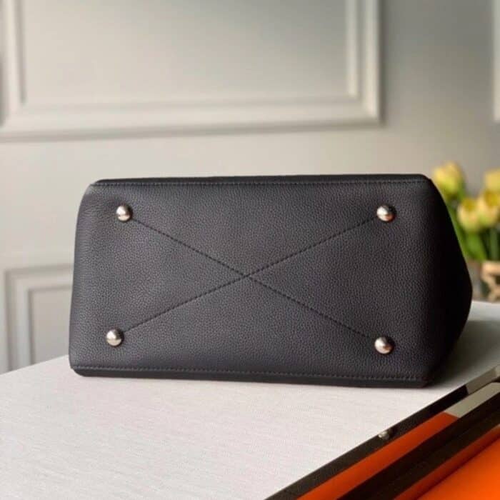Louis Vuitton Beaubourg Hobo MM Bag Black 32cm M56073 - Image 3