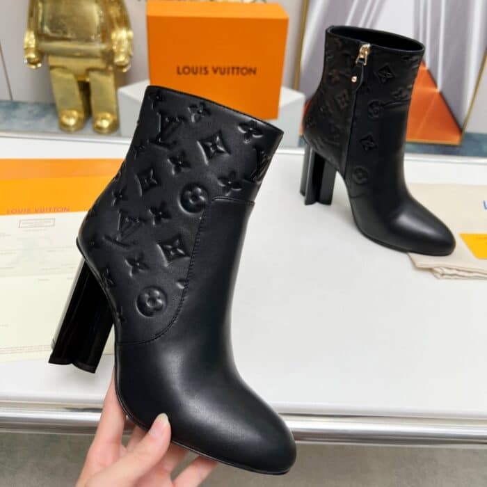 Louis Vuitton Silhouette Ankle Boot Black 1ABP9J - Image 3