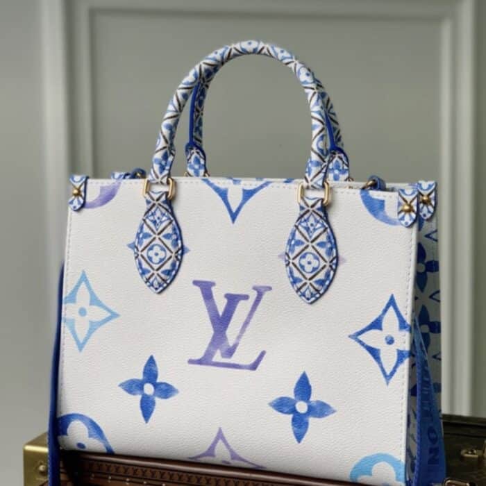 Louis Vuitton Onthego PM Bag Blue 28cm - Image 4
