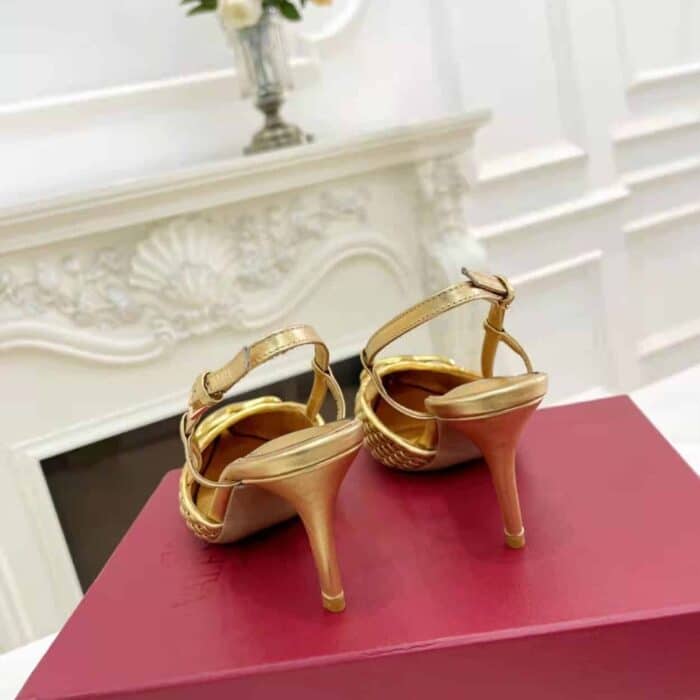 Valentino Garavani Vlogo Slingback Pumps In Gold - Image 4